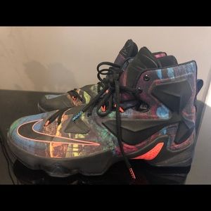 Nike Lebron 13 “Akronite”